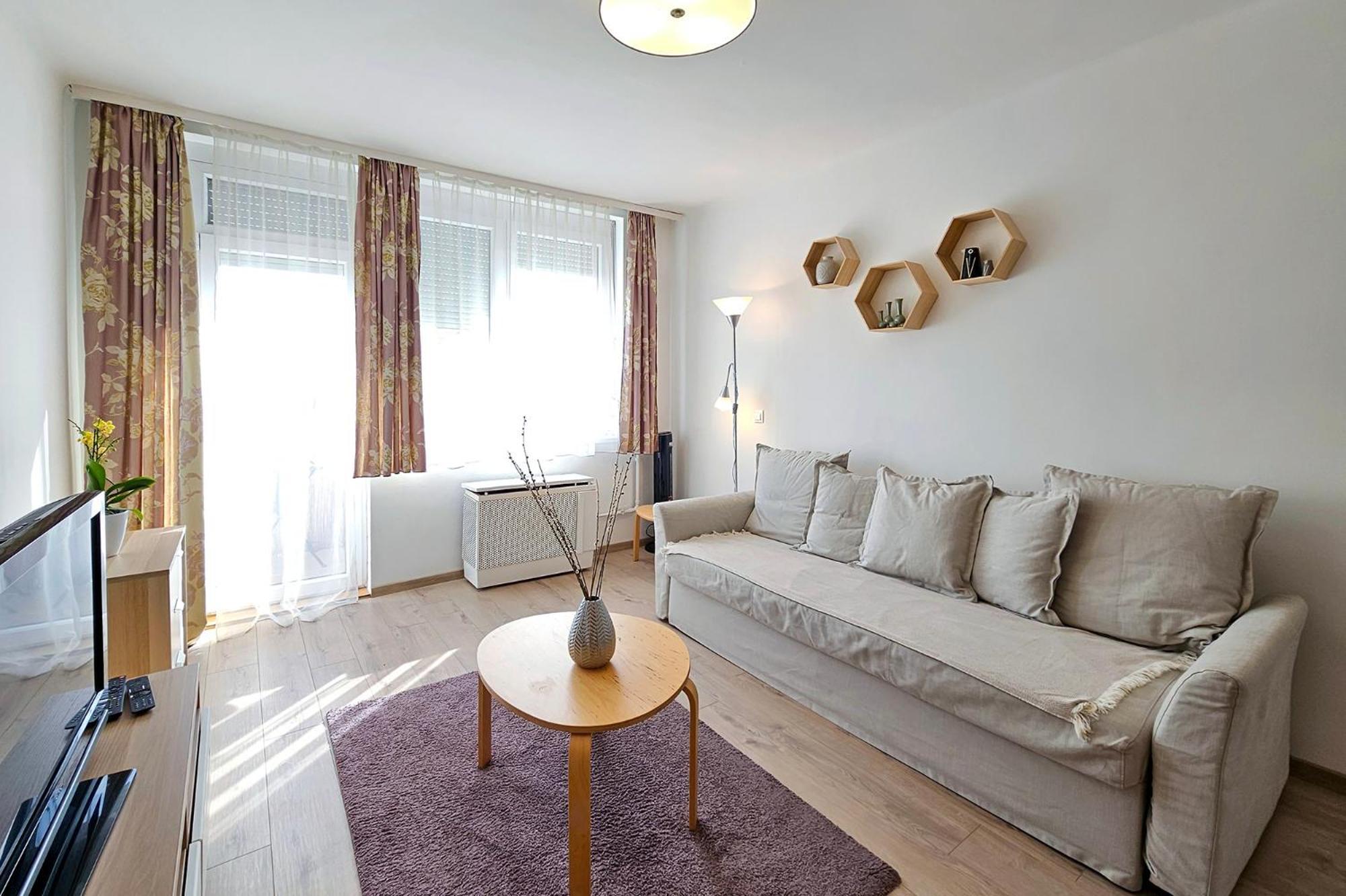 Market Apartman Sopron Exterior foto